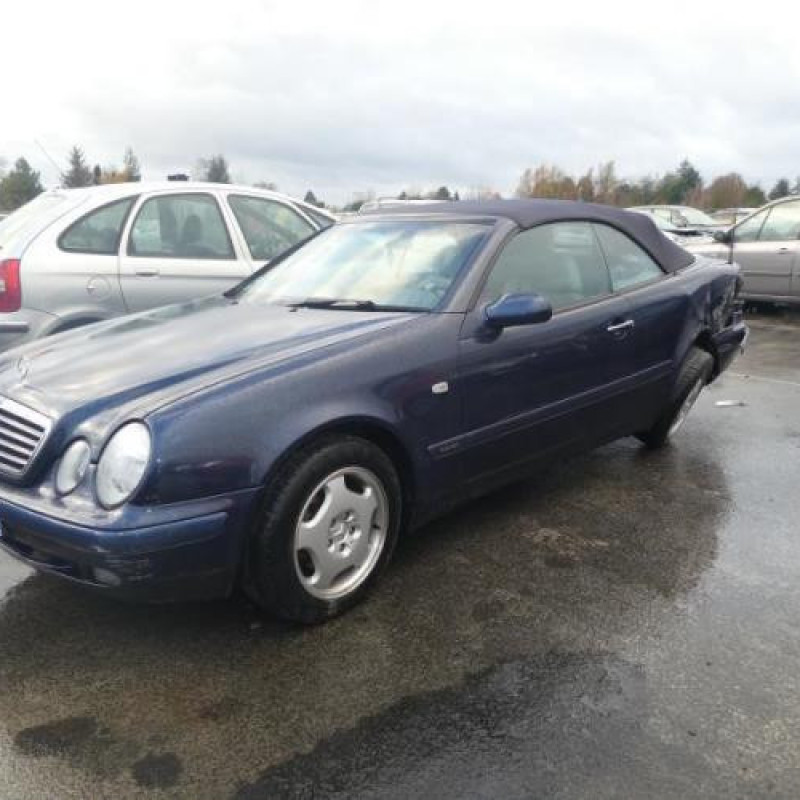 Retroviseur droit MERCEDES CLASSE CLK 208 Photo n°8
