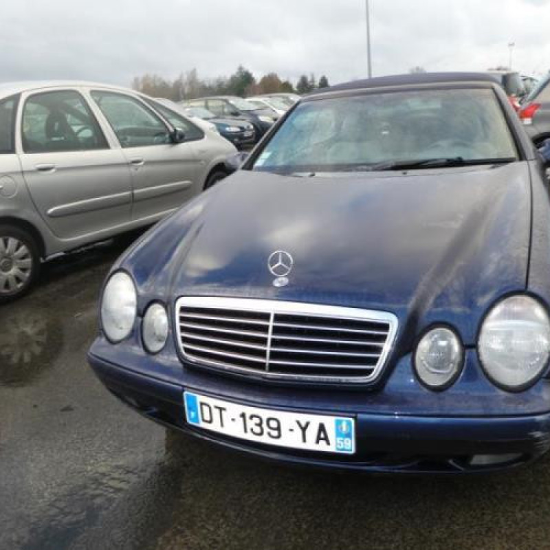 Retroviseur droit MERCEDES CLASSE CLK 208 Photo n°13