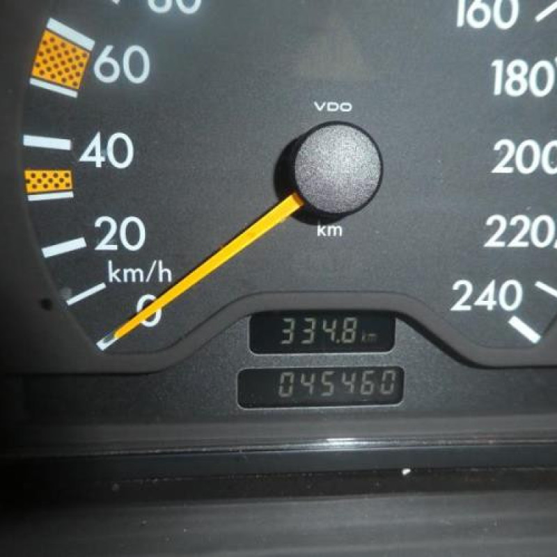 Retroviseur droit MERCEDES CLASSE CLK 208 Photo n°18