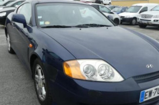 Retroviseur droit HYUNDAI COUPE 2