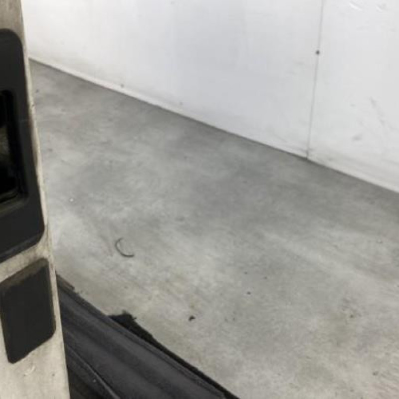 Porte de coffre droit FORD TRANSIT CONNECT 1 Photo n°4