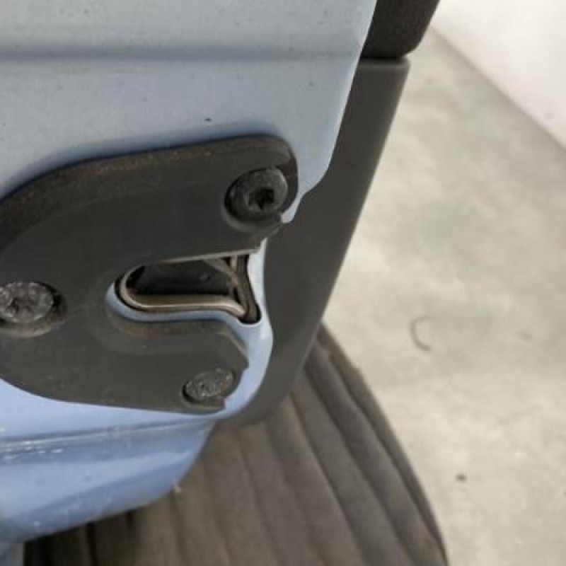 Porte avant gauche OPEL MERIVA A Photo n°4