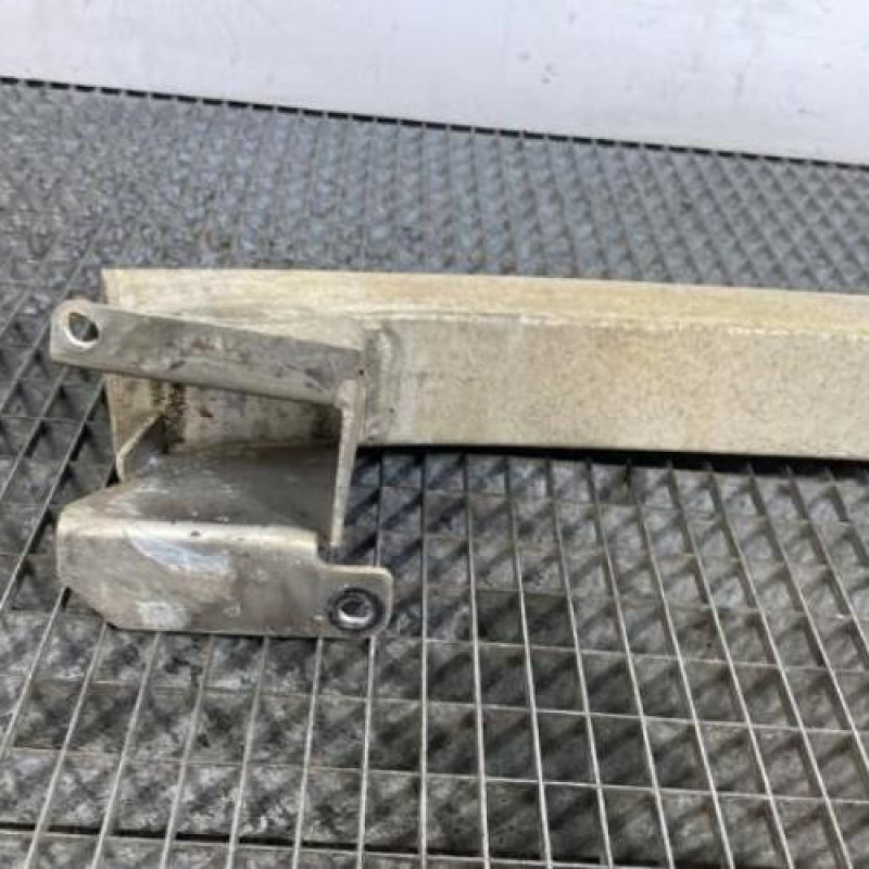 Renfort pare choc arriere (traverse) AUDI A3 2 Photo n°7