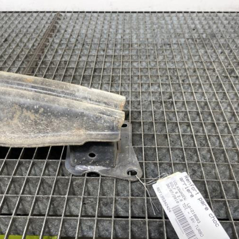 Renfort pare choc arriere (traverse) VOLKSWAGEN GOLF 6 Photo n°3