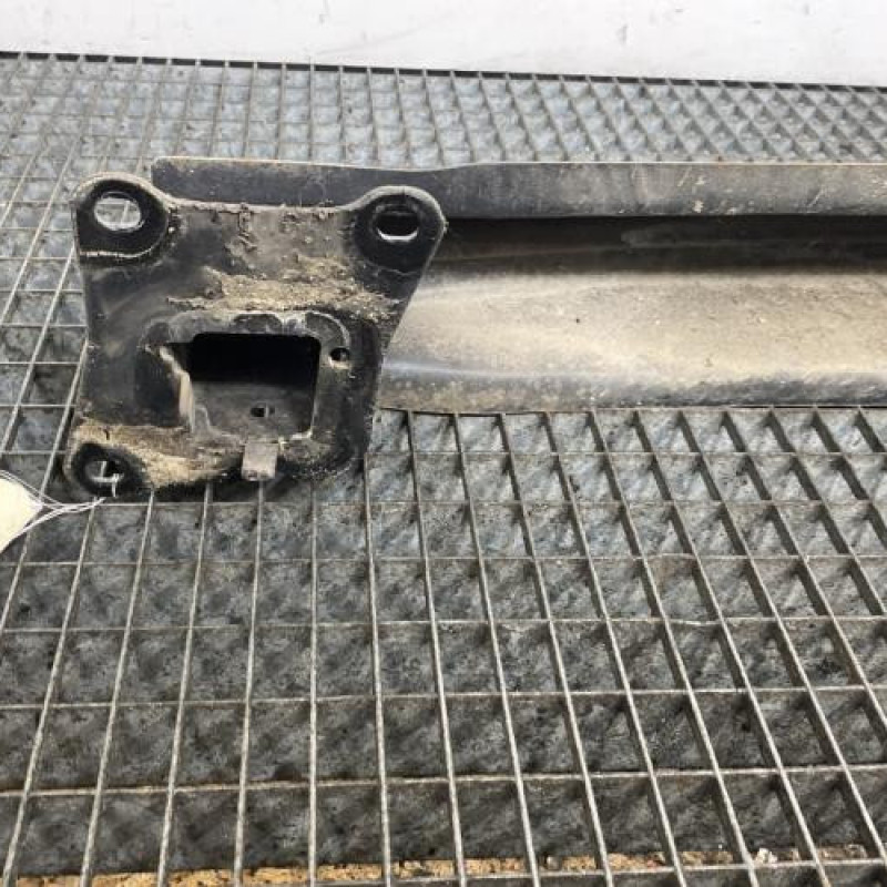 Renfort pare choc arriere (traverse) VOLKSWAGEN GOLF 6 Photo n°7