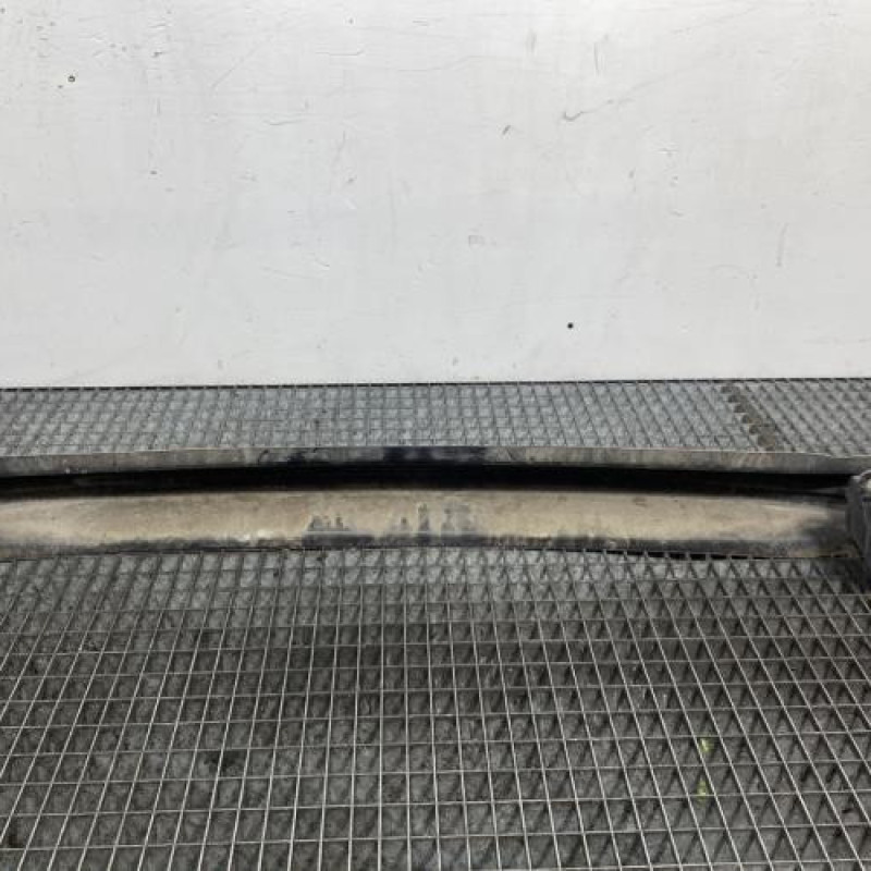 Renfort pare choc arriere (traverse) VOLKSWAGEN GOLF 6 Photo n°8