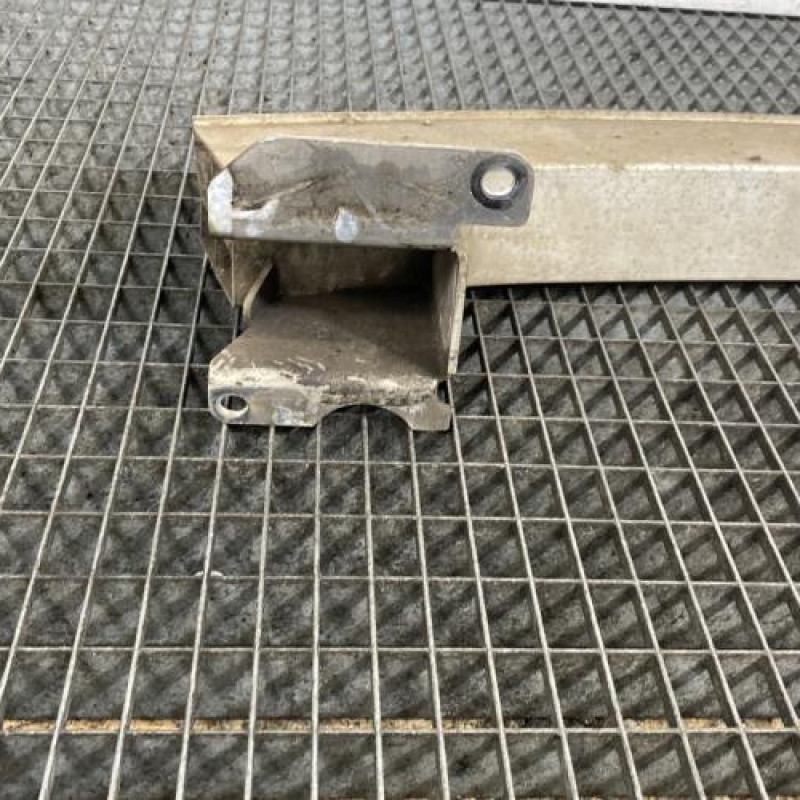 Renfort pare choc arriere (traverse) AUDI A3 2 Photo n°5