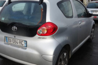 Renfort pare choc arriere (traverse) TOYOTA AYGO 1