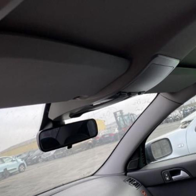 Feu arriere principal droit (feux) VOLVO S 40 2 Photo n°15