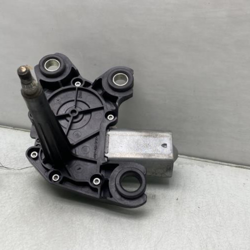 Moteur essuie glace arriere PEUGEOT PARTNER 2 Photo n°1