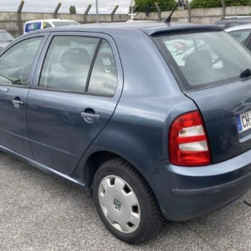 Feu arriere principal gauche (feux) SKODA FABIA 1 Photo n°7