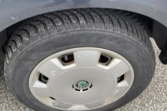 Feu arriere principal gauche (feux) SKODA FABIA 1