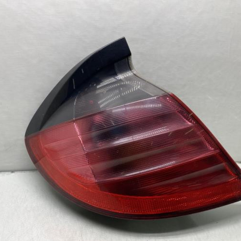 Feu arriere principal gauche (feux) MERCEDES CLASSE C 203 COUPE SPORT Photo n°1