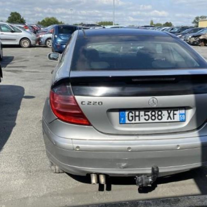 Feu arriere principal gauche (feux) MERCEDES CLASSE C 203 COUPE SPORT Photo n°19
