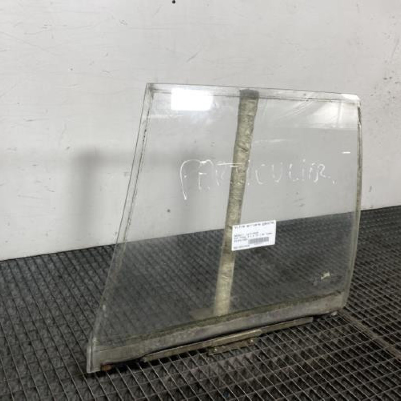 Vitre arriere gauche RENAULT R19 Photo n°5