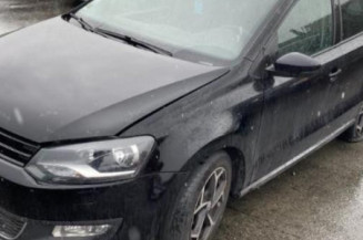 Pretensionneur de ceinture avant droit VOLKSWAGEN POLO 5