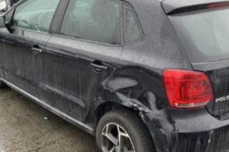 Pretensionneur de ceinture avant droit VOLKSWAGEN POLO 5