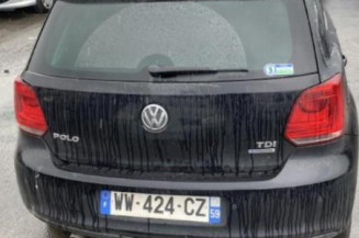 Pretensionneur de ceinture avant droit VOLKSWAGEN POLO 5