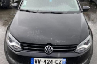 Pretensionneur de ceinture avant droit VOLKSWAGEN POLO 5