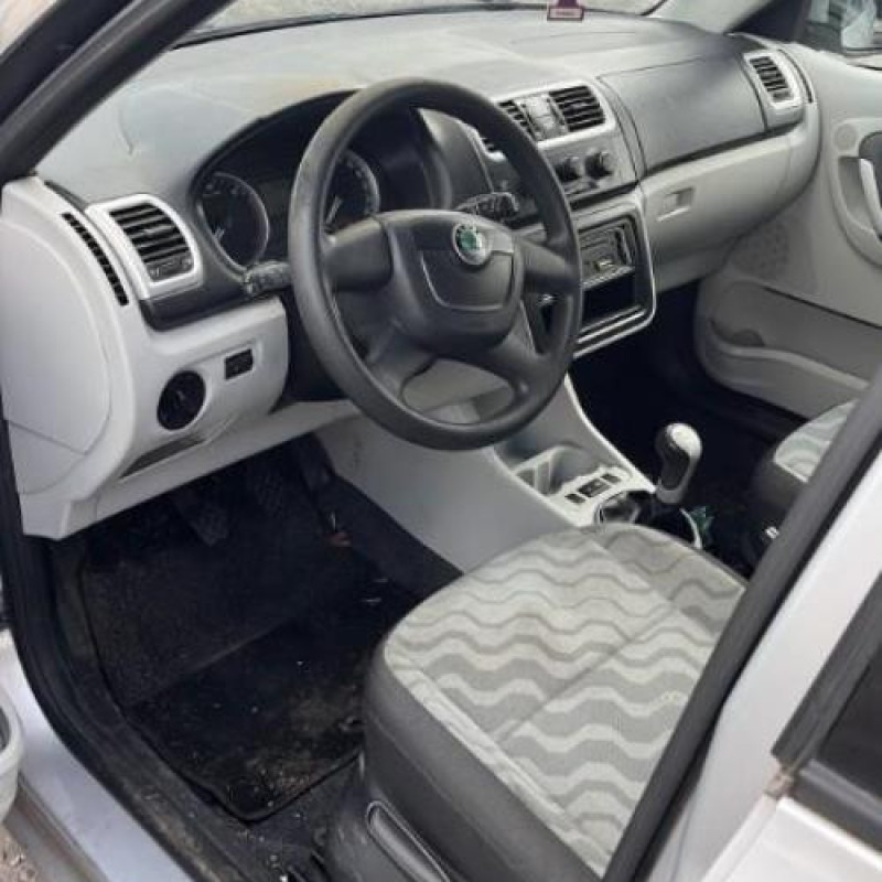 Retroviseur gauche SKODA FABIA 2 Photo n°10
