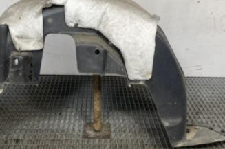 Pare boue arriere droit PEUGEOT 2008 2