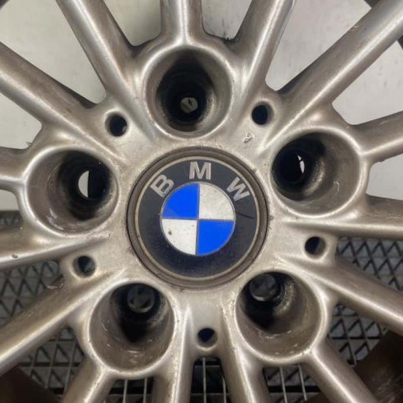 Jante BMW SERIE 5 E39 Photo n°2