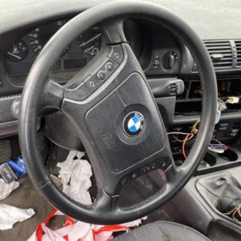 Jante BMW SERIE 5 E39 Photo n°17