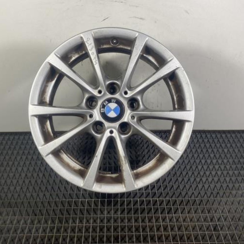 Jante BMW SERIE 1 E87 Photo n°1