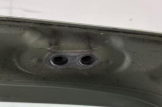 Malle/Hayon arriere TOYOTA YARIS 1