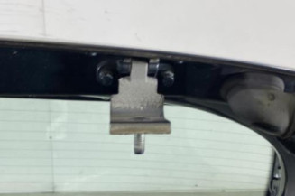 Malle/Hayon arriere VOLKSWAGEN POLO 4