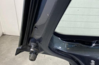Malle/Hayon arriere VOLKSWAGEN POLO 4