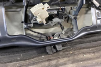 Malle/Hayon arriere VOLKSWAGEN POLO 4