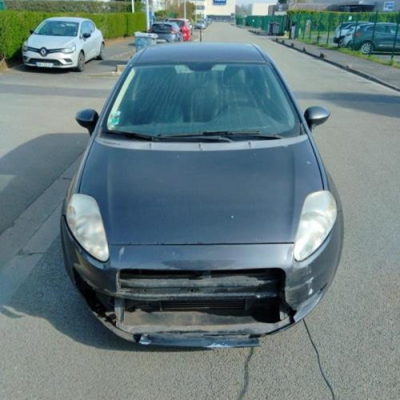 Retroviseur gauche FIAT GRANDE PUNTO Photo n°8