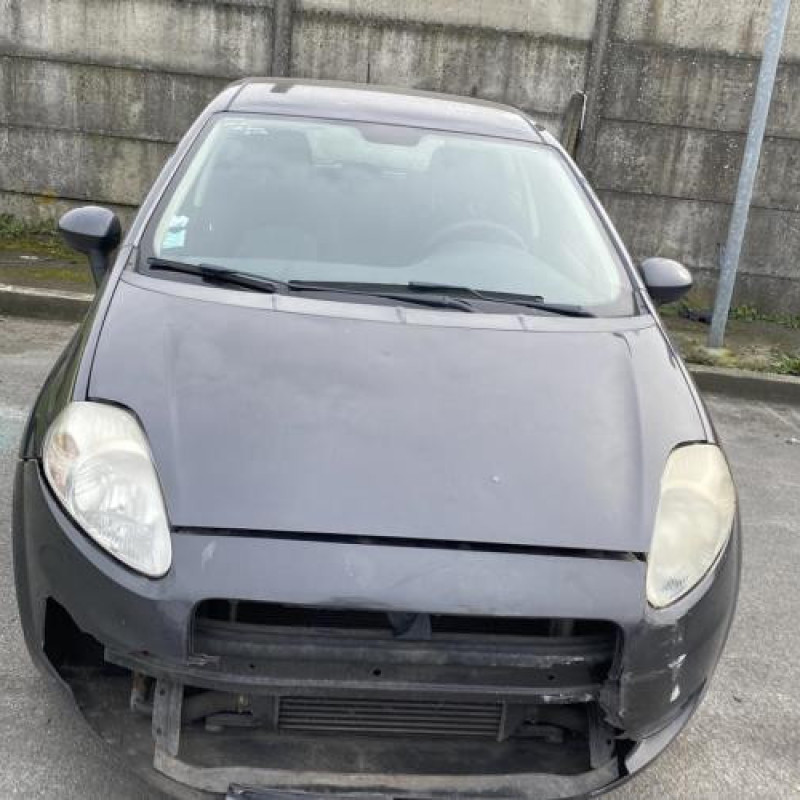 Retroviseur gauche FIAT GRANDE PUNTO Photo n°12
