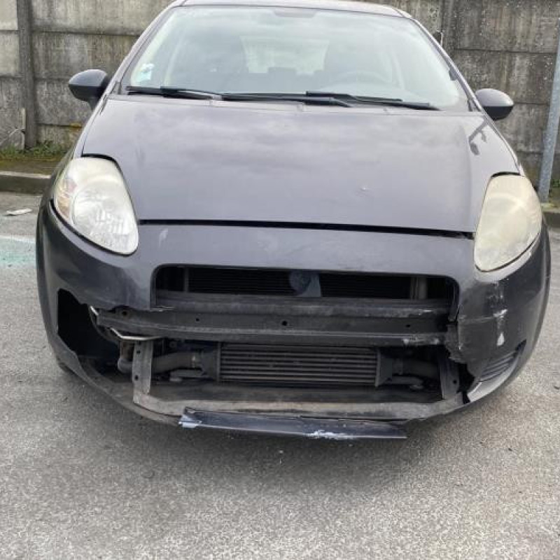 Retroviseur gauche FIAT GRANDE PUNTO Photo n°13