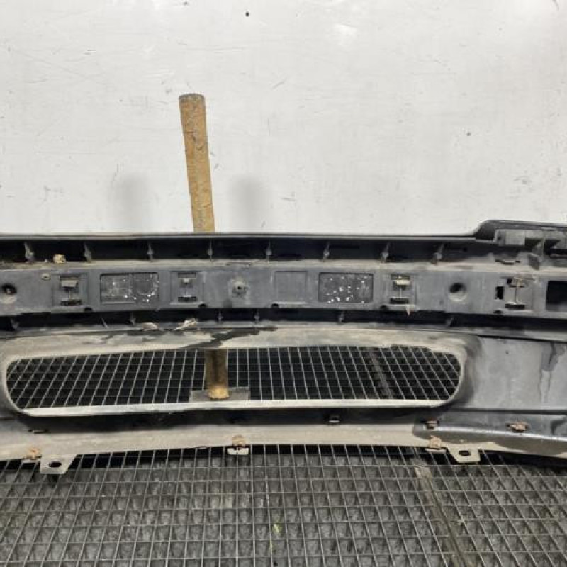 Pare choc avant VOLVO V 40 1 Photo n°5