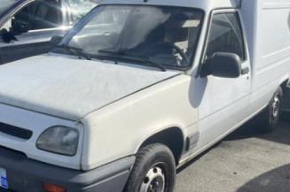 Pare choc avant RENAULT EXPRESS