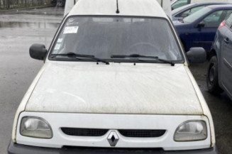 Pare choc avant RENAULT EXPRESS