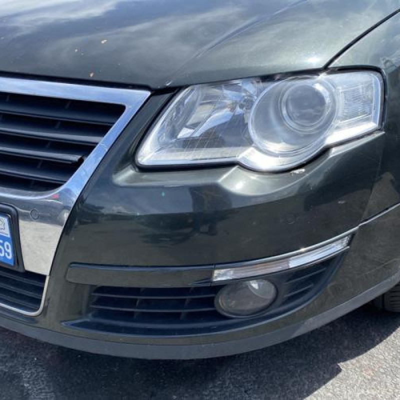 Aile avant droit VOLKSWAGEN PASSAT 5 Photo n°9