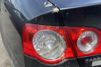 Aile avant droit VOLKSWAGEN PASSAT 5