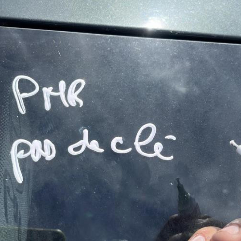 Aile avant droit VOLKSWAGEN PASSAT 5 Photo n°17