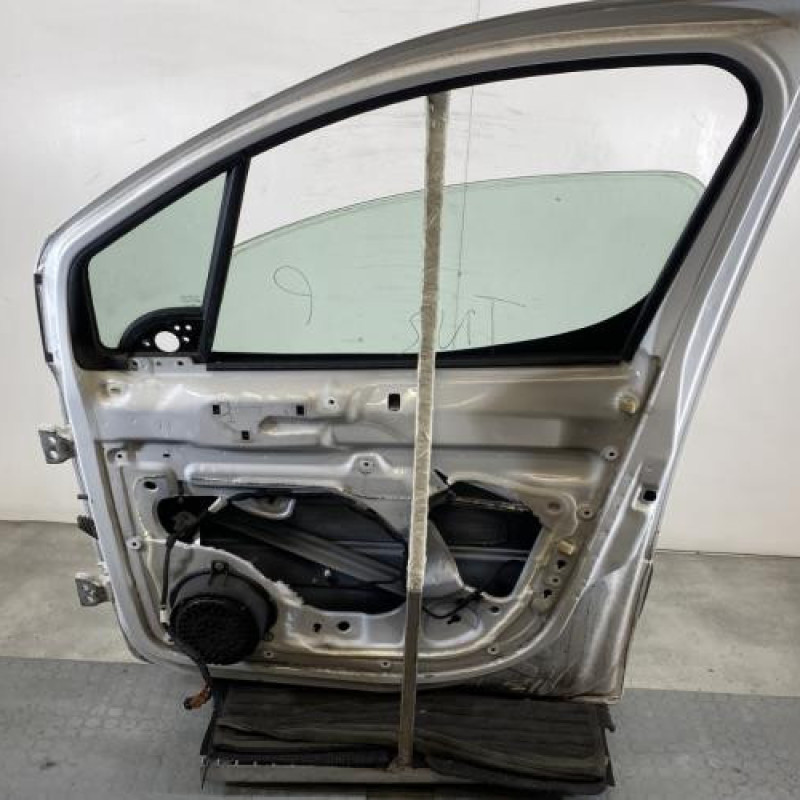 Porte avant droit CITROEN BERLINGO 2 Photo n°7