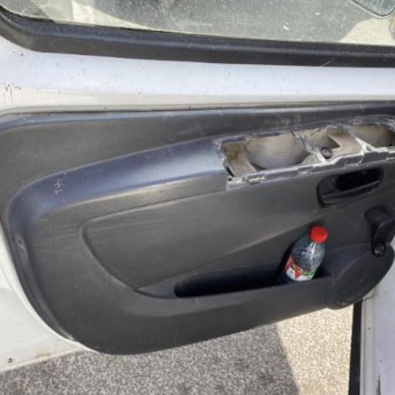 Porte avant droit CITROEN NEMO Photo n°18