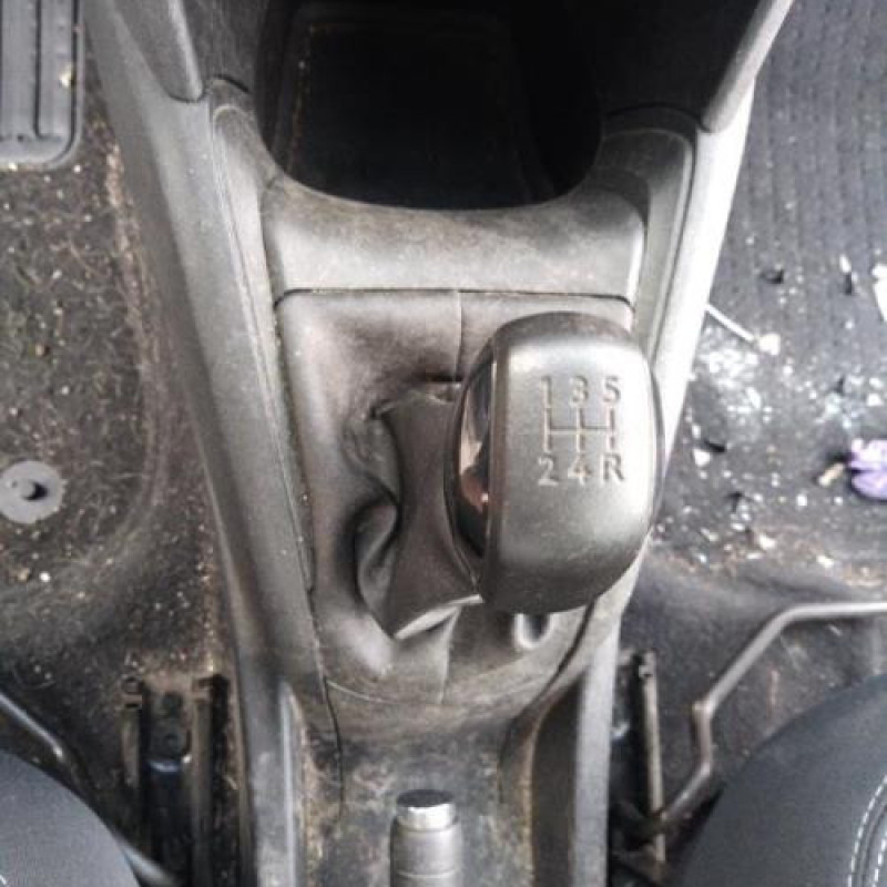 Calculateur PEUGEOT 208 1 Photo n°10