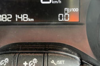 Calculateur moteur PEUGEOT 208 1
