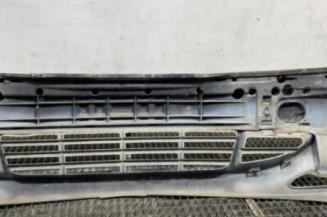 Pare choc avant FORD FIESTA 4