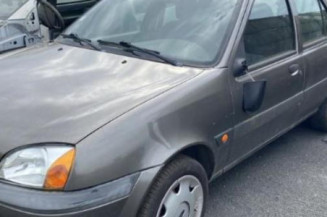 Pare choc avant FORD FIESTA 4