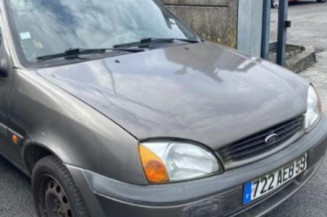 Pare choc avant FORD FIESTA 4