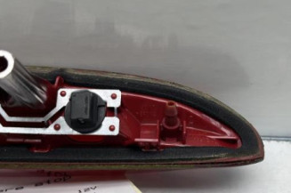 Feu arriere stop central PEUGEOT 208 1
