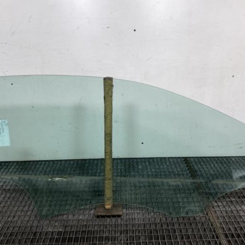 Vitre avant gauche SEAT IBIZA 4 Photo n°5